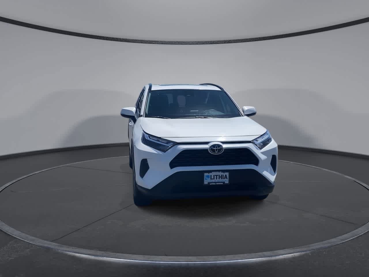 Thumbnail: 2024 Toyota RAV4 - 4