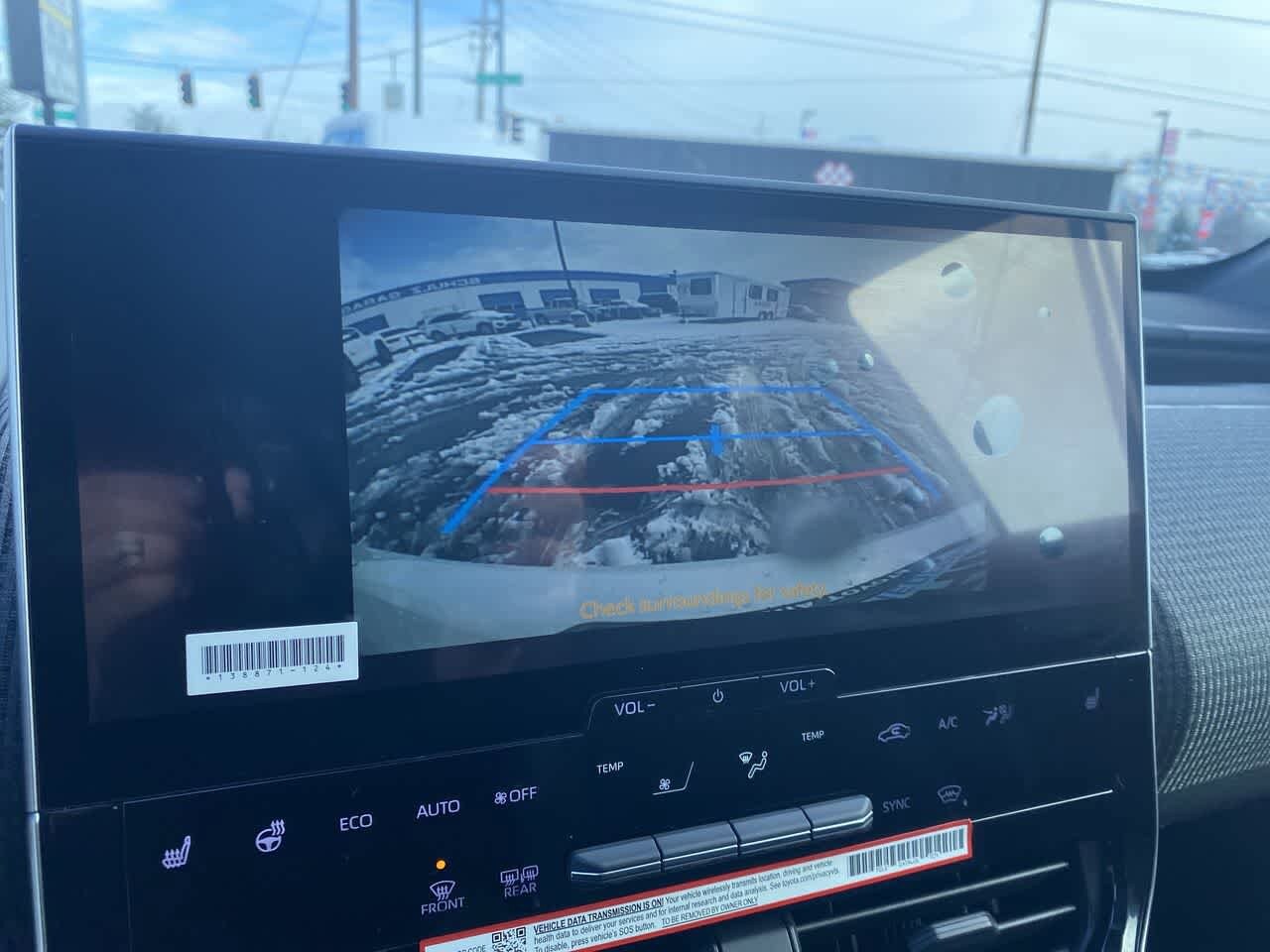 Thumbnail: 2025 Toyota bZ4X - 17