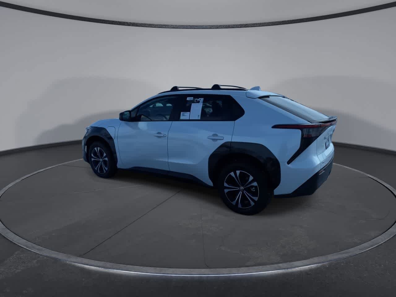 Thumbnail: 2025 Toyota bZ4X - 6