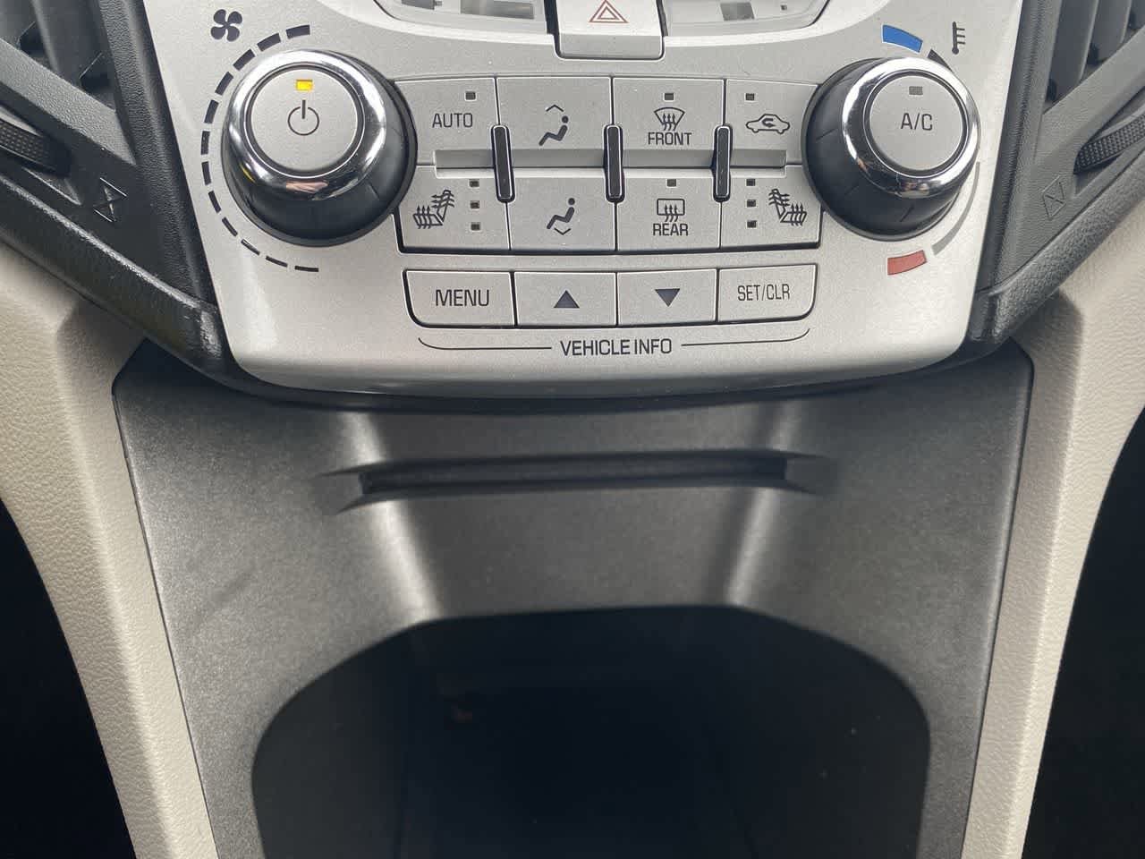 Thumbnail: 2014 Chevrolet Equinox - 19