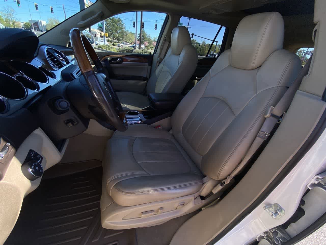 Thumbnail: 2012 Buick Enclave - 11