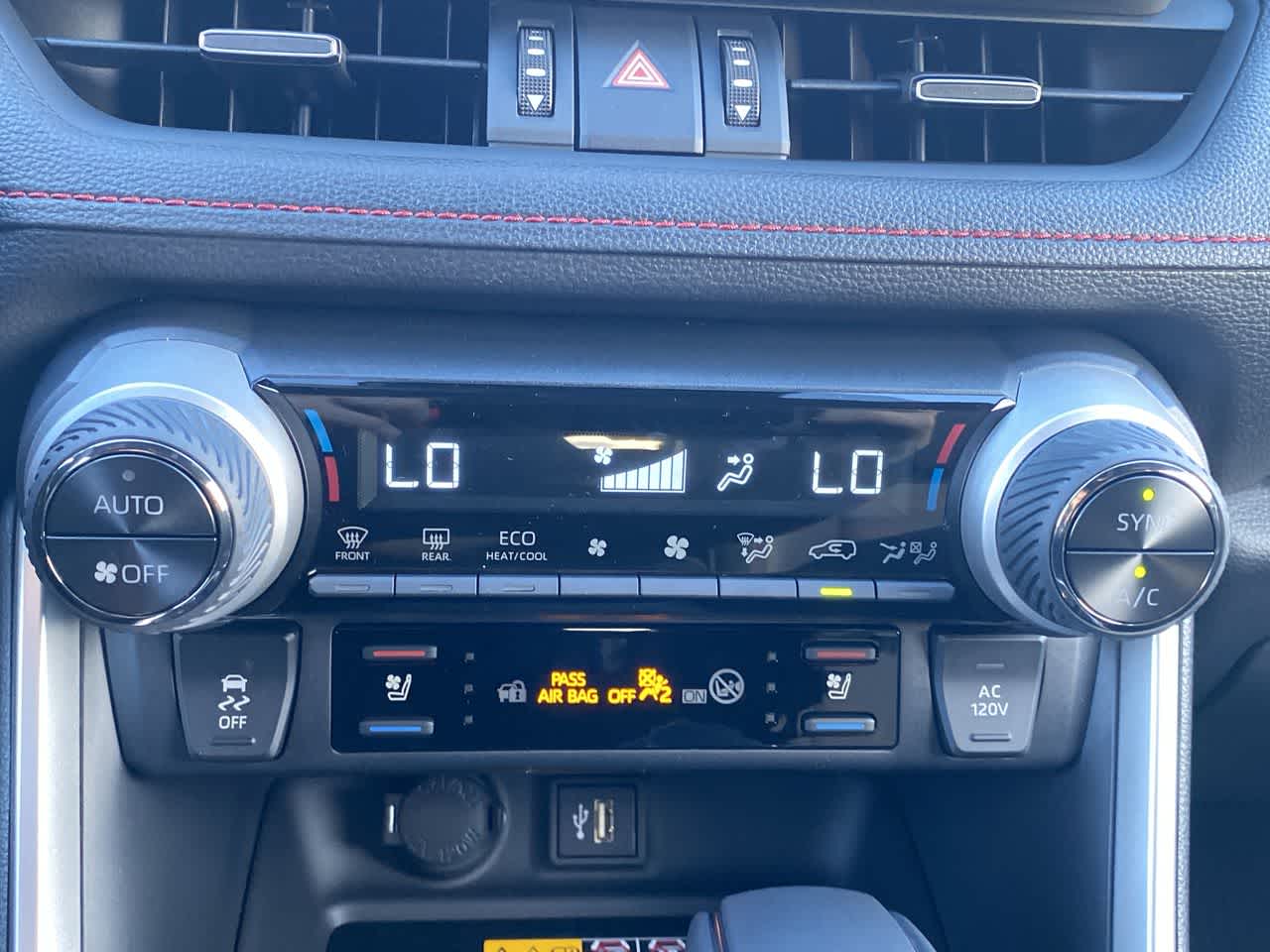 Thumbnail: 2025 Toyota RAV4 - 18