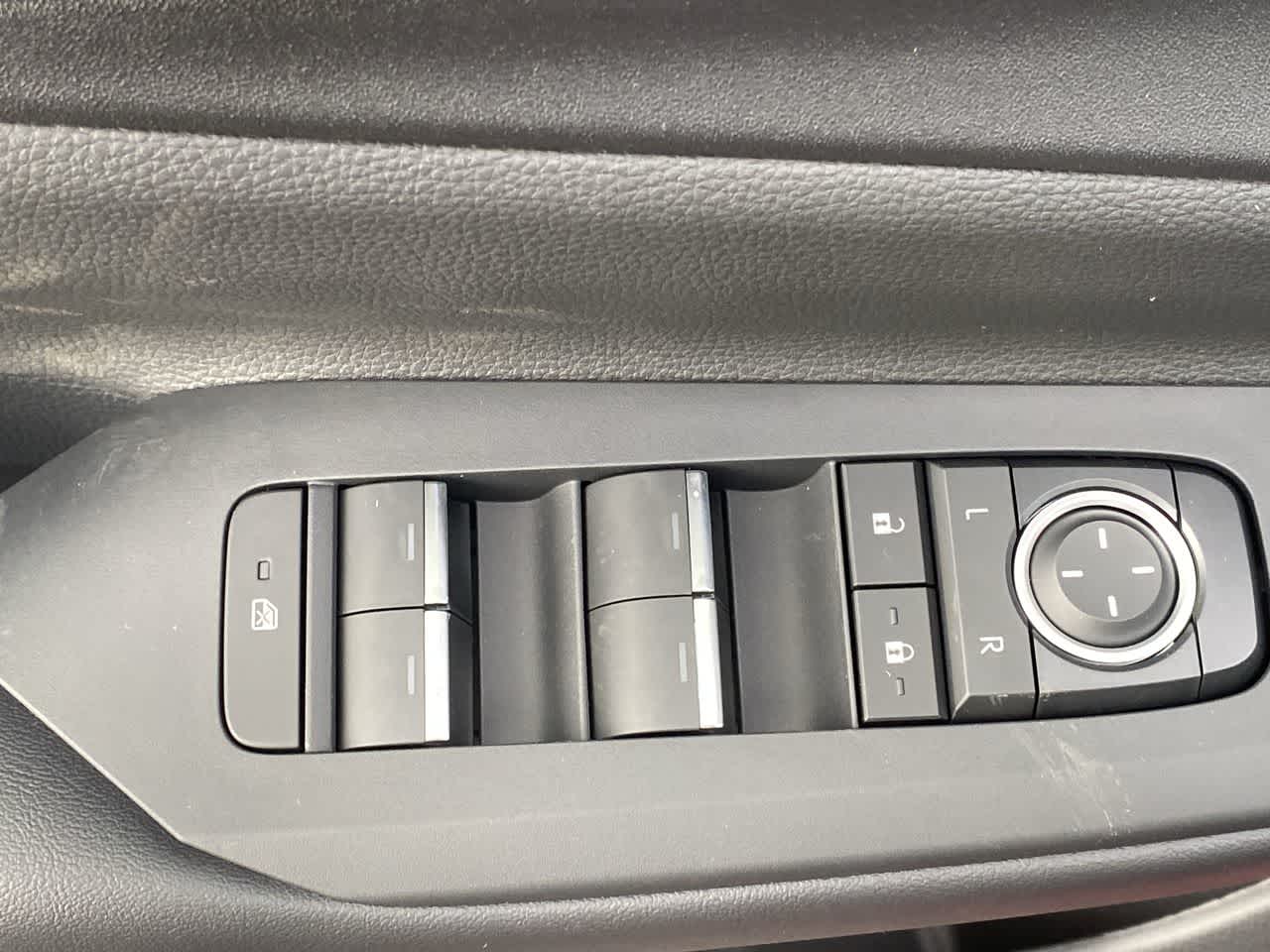 Thumbnail: 2026 Toyota Prius - 13