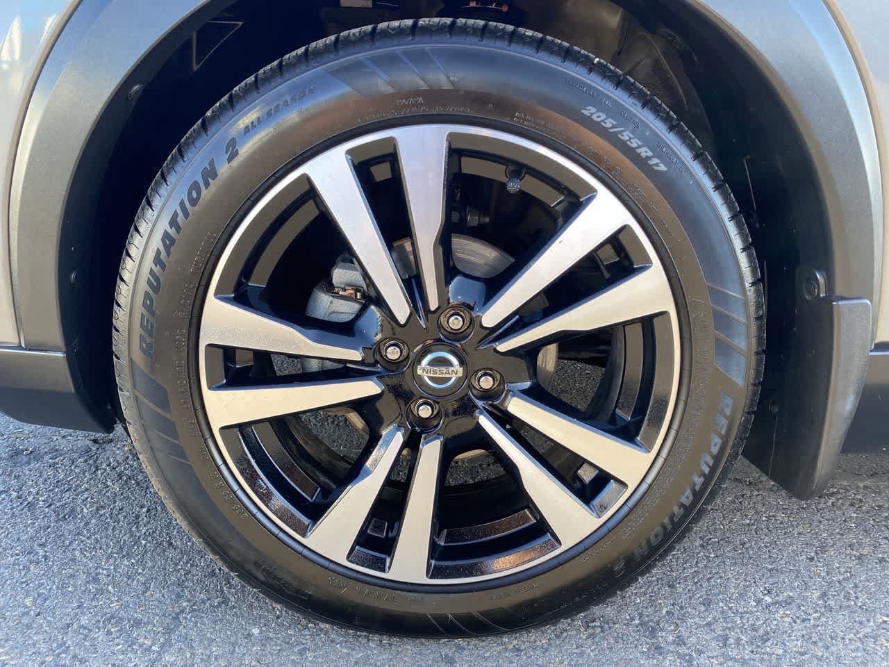 Thumbnail: 2018 Nissan Kicks - 9