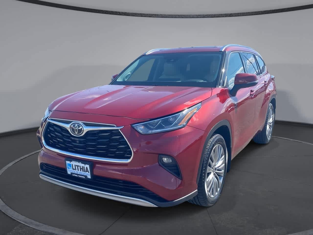 2021 Toyota Highlander Platinum 4x4 V6's photo