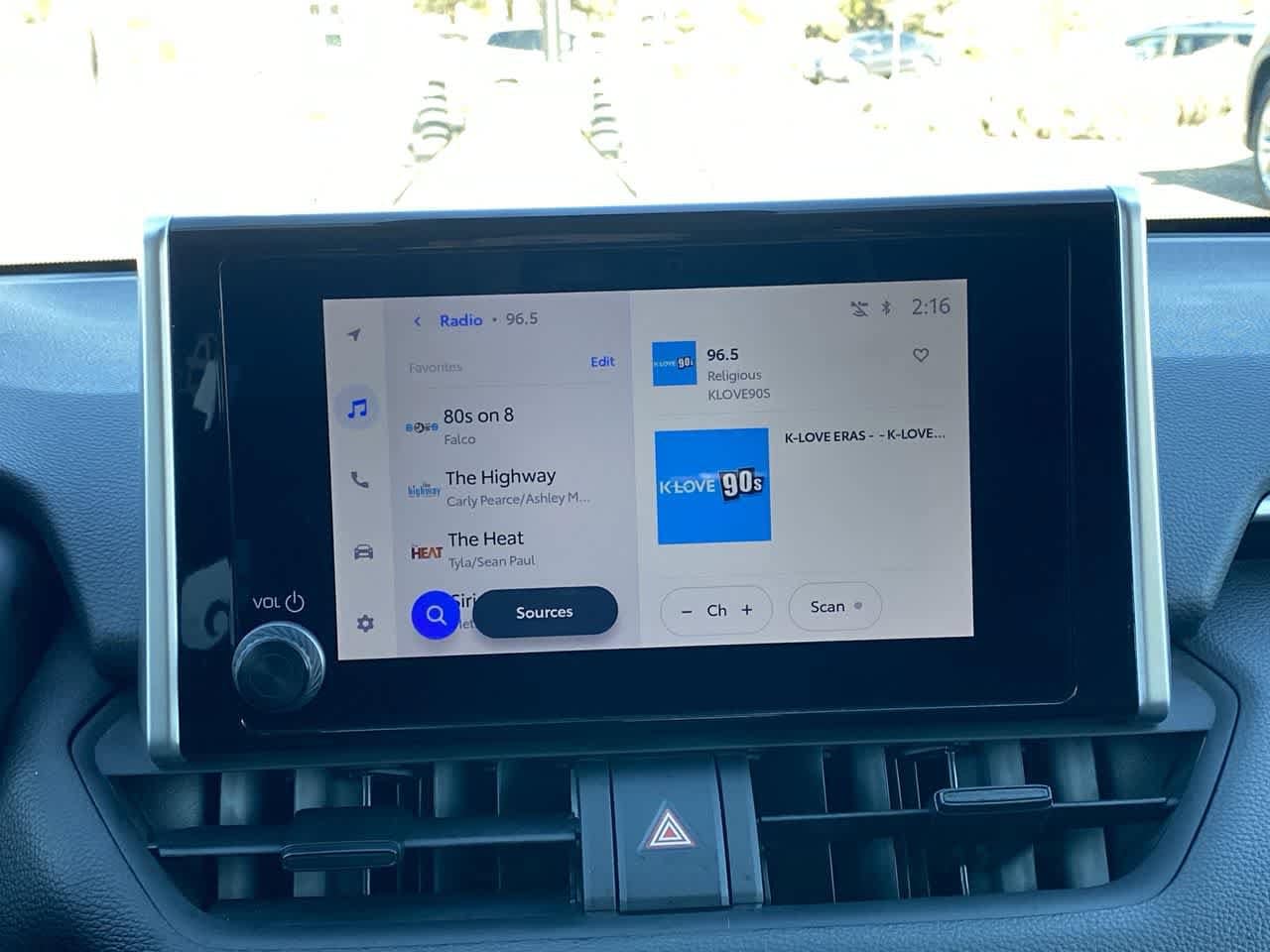 Thumbnail: 2024 Toyota RAV4 - 16