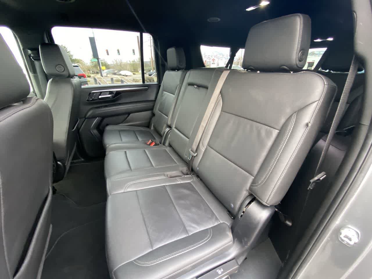 Thumbnail: 2025 Chevrolet Suburban - 22