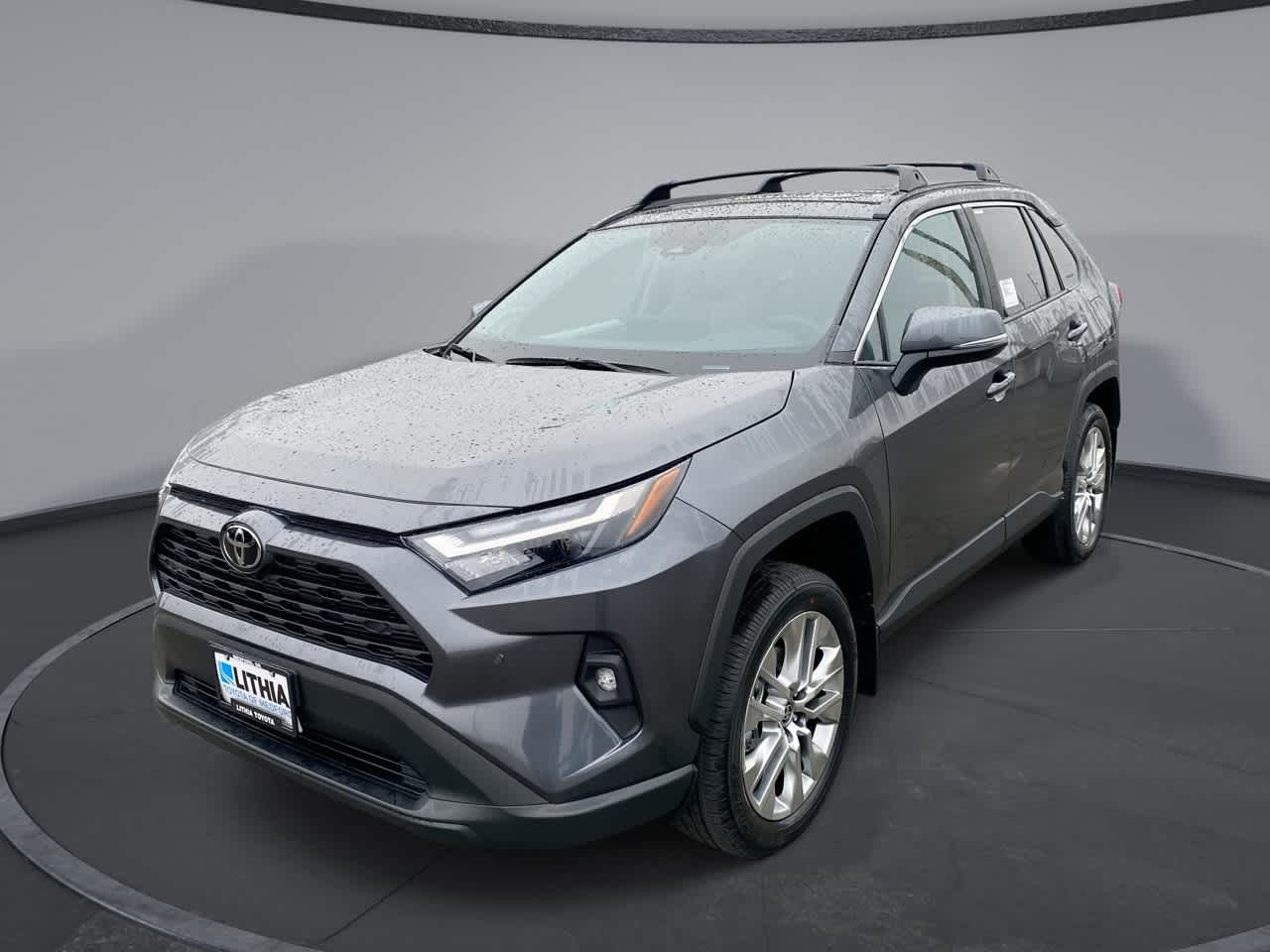 2025 Toyota RAV4 XLE Premium's photo
