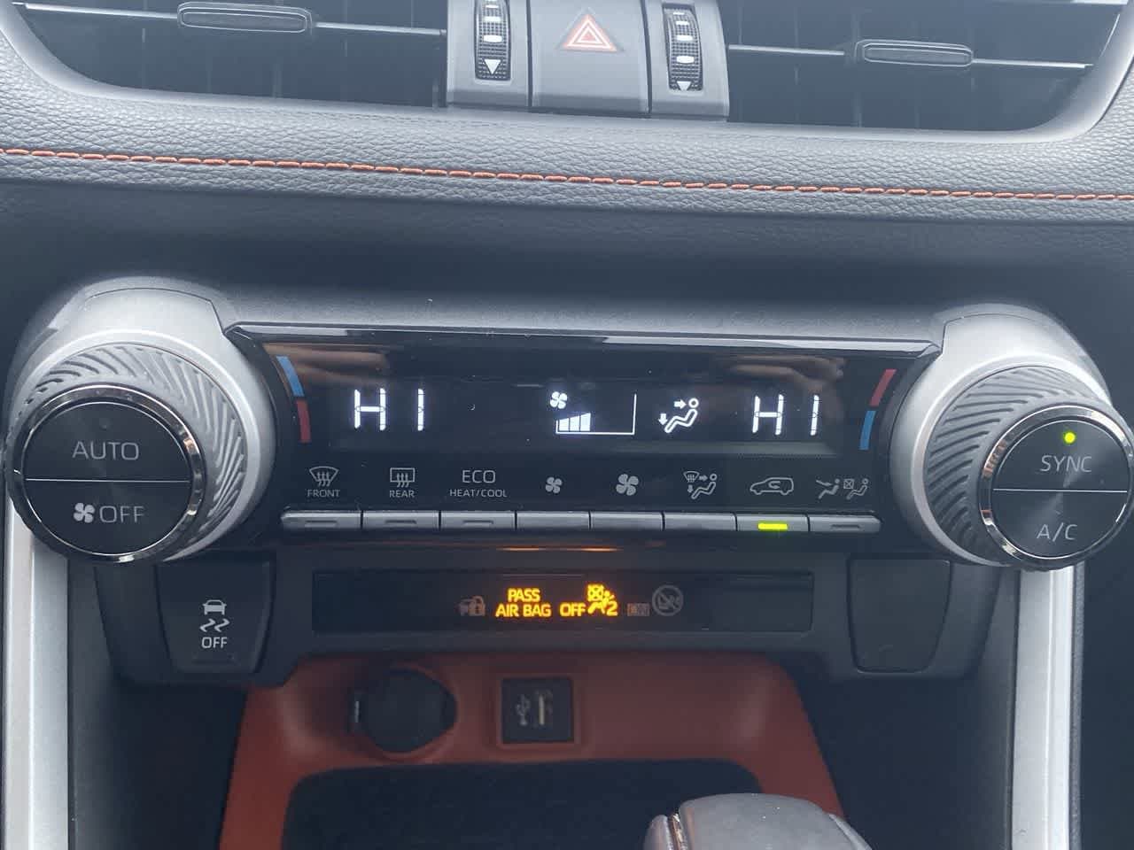 Thumbnail: 2024 Toyota RAV4 - 18