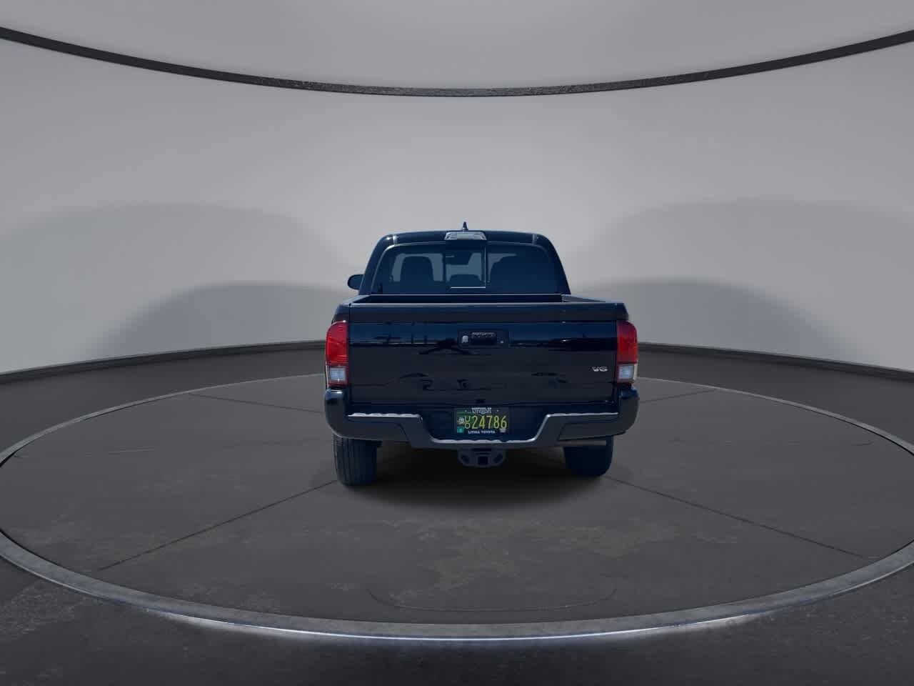 Thumbnail: 2022 Toyota Tacoma - 9