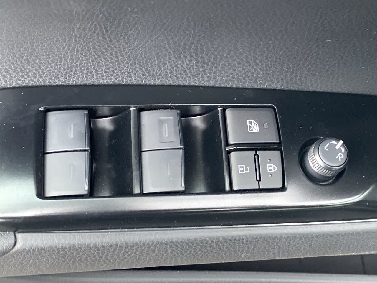 Thumbnail: 2026 Toyota Camry - 13