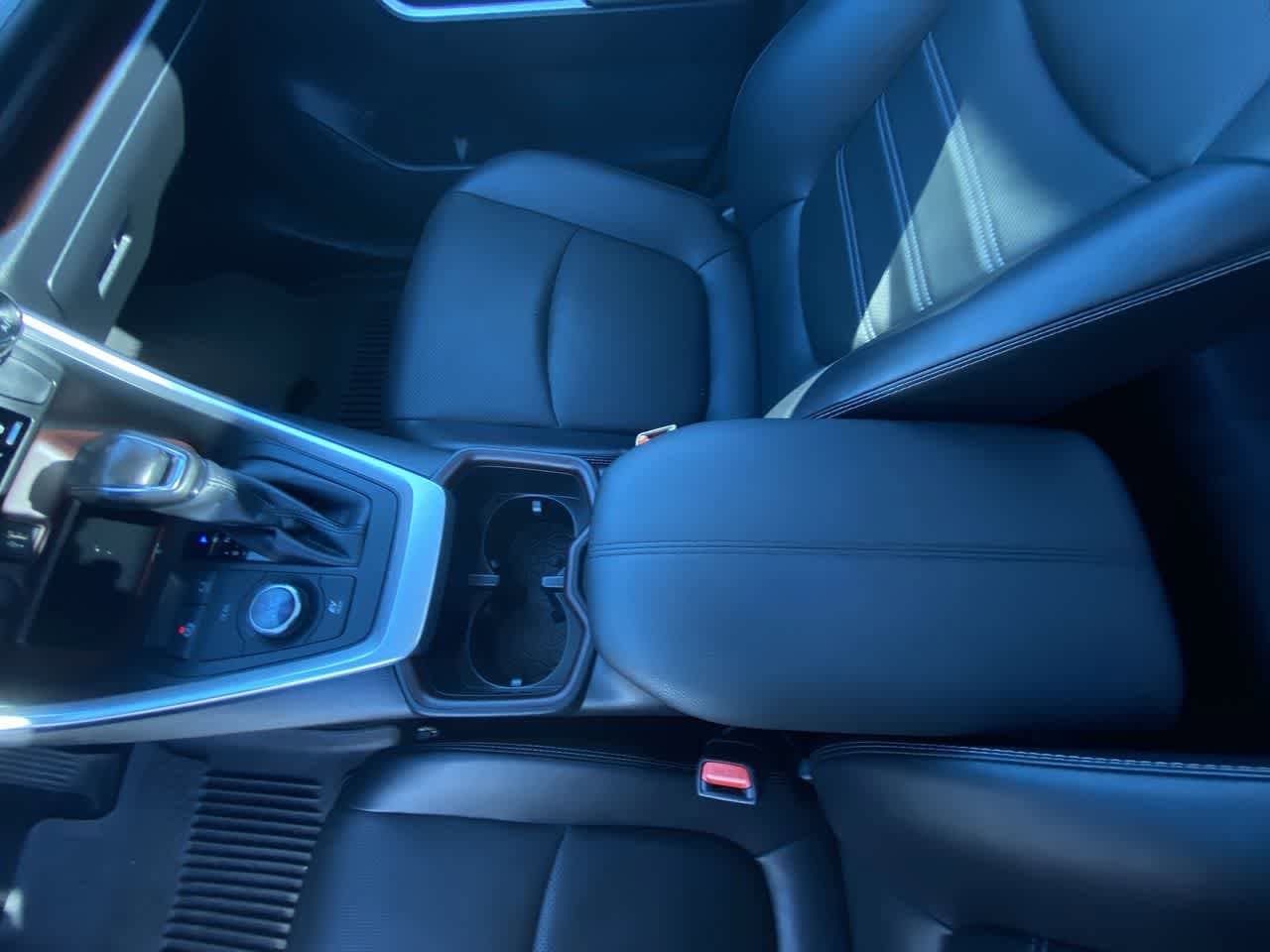 Thumbnail: 2024 Toyota RAV4 - 20