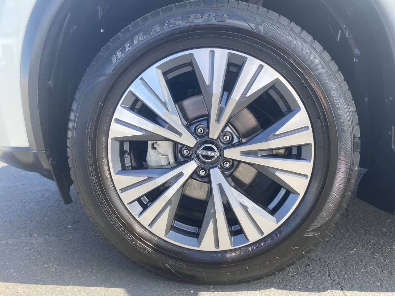 Thumbnail: 2023 Nissan Rogue - 10