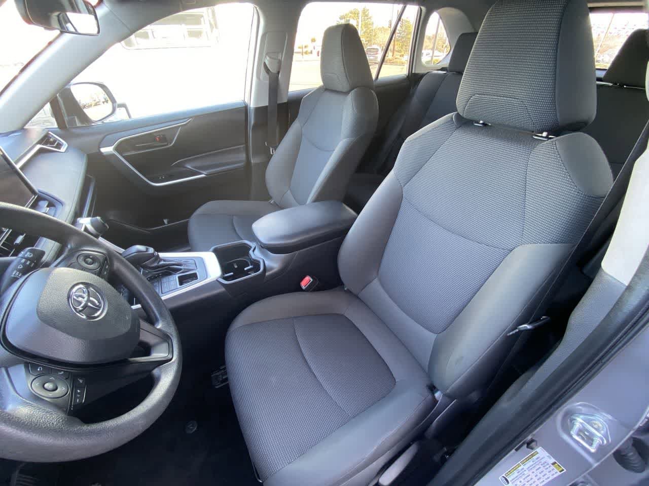 Thumbnail: 2024 Toyota RAV4 - 11