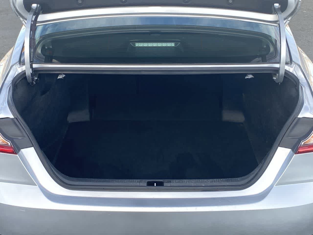 Thumbnail: 2025 Toyota Camry - 22