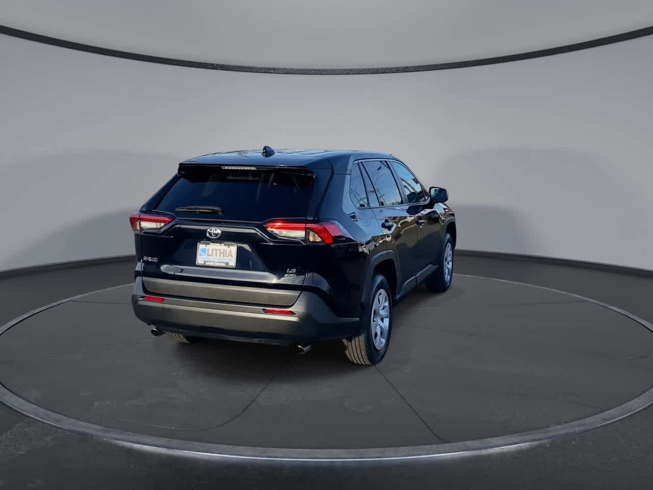 Thumbnail: 2024 Toyota RAV4 - 8