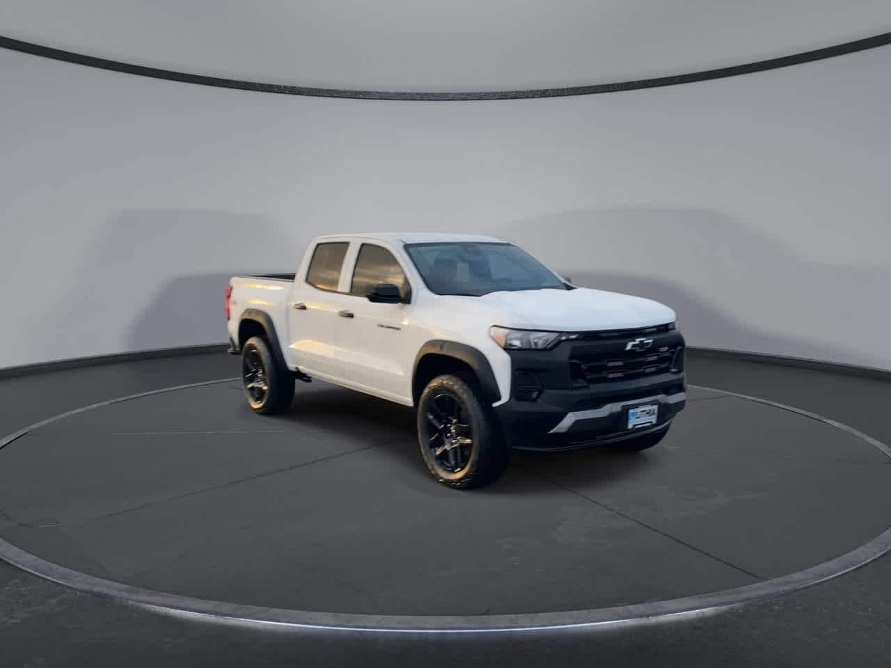Thumbnail: 2024 Chevrolet Colorado - 2