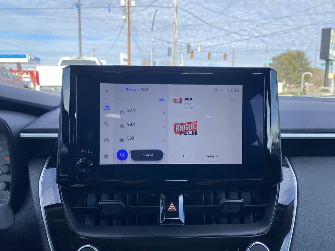 Thumbnail: 2025 Toyota Corolla - 16