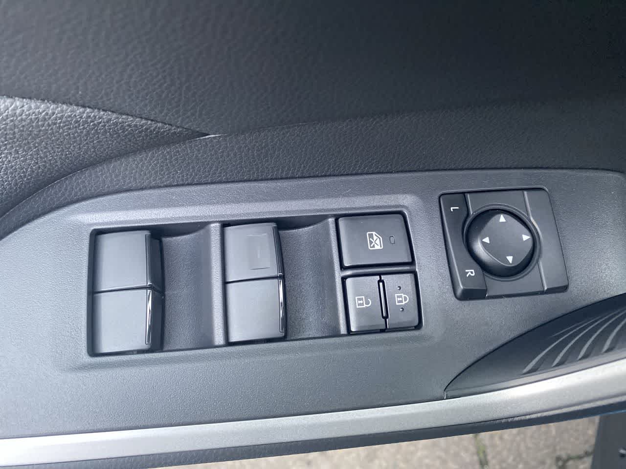 Thumbnail: 2025 Toyota RAV4 - 13