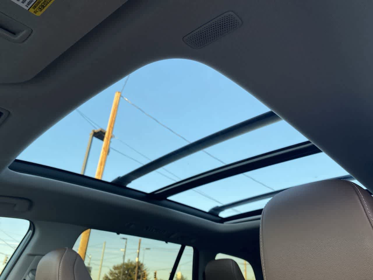 Thumbnail: 2025 Toyota Grand Highlander - 21