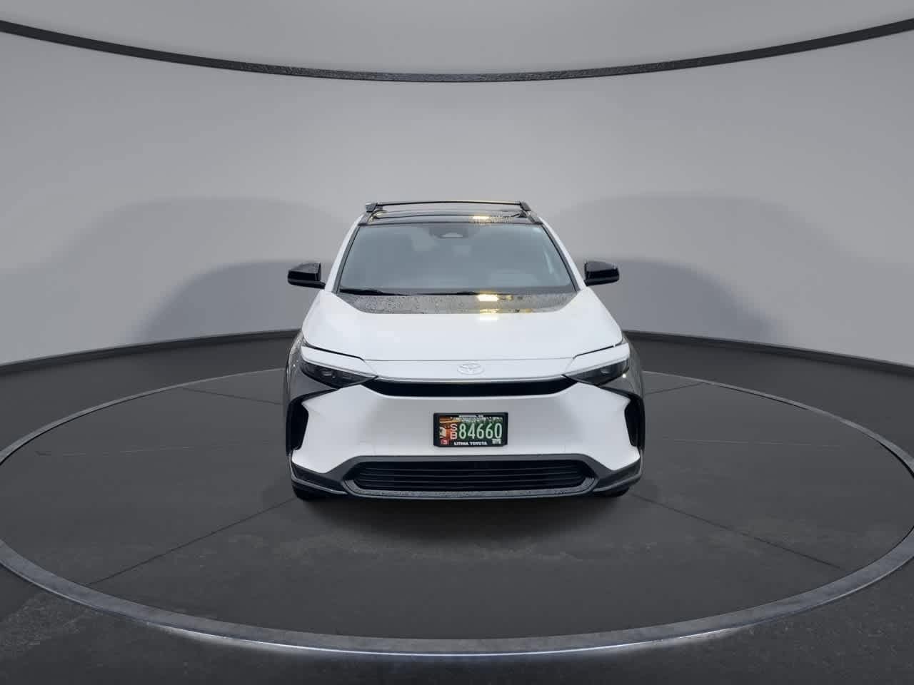 Thumbnail: 2025 Toyota bZ4X - 3