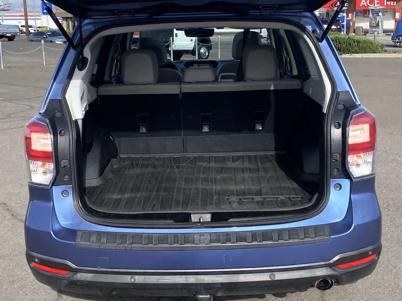 Thumbnail: 2017 Subaru Forester - 24