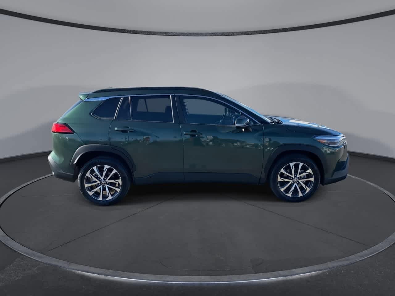 Thumbnail: 2024 Toyota Corolla Cross - 9