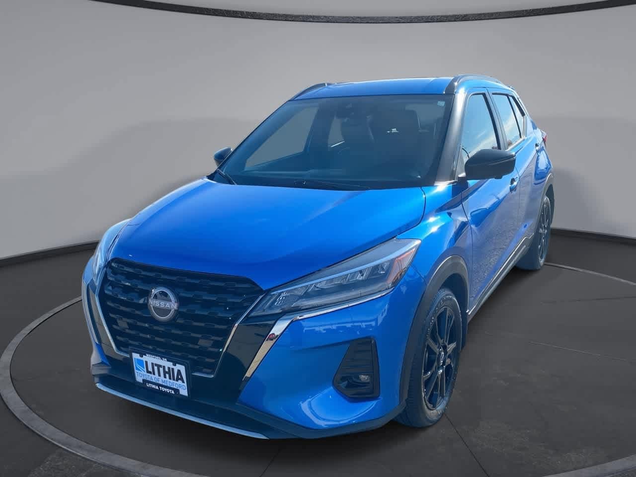 2024 Nissan Kicks SR