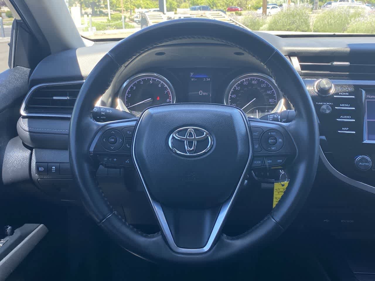 Thumbnail: 2020 Toyota Camry - 14