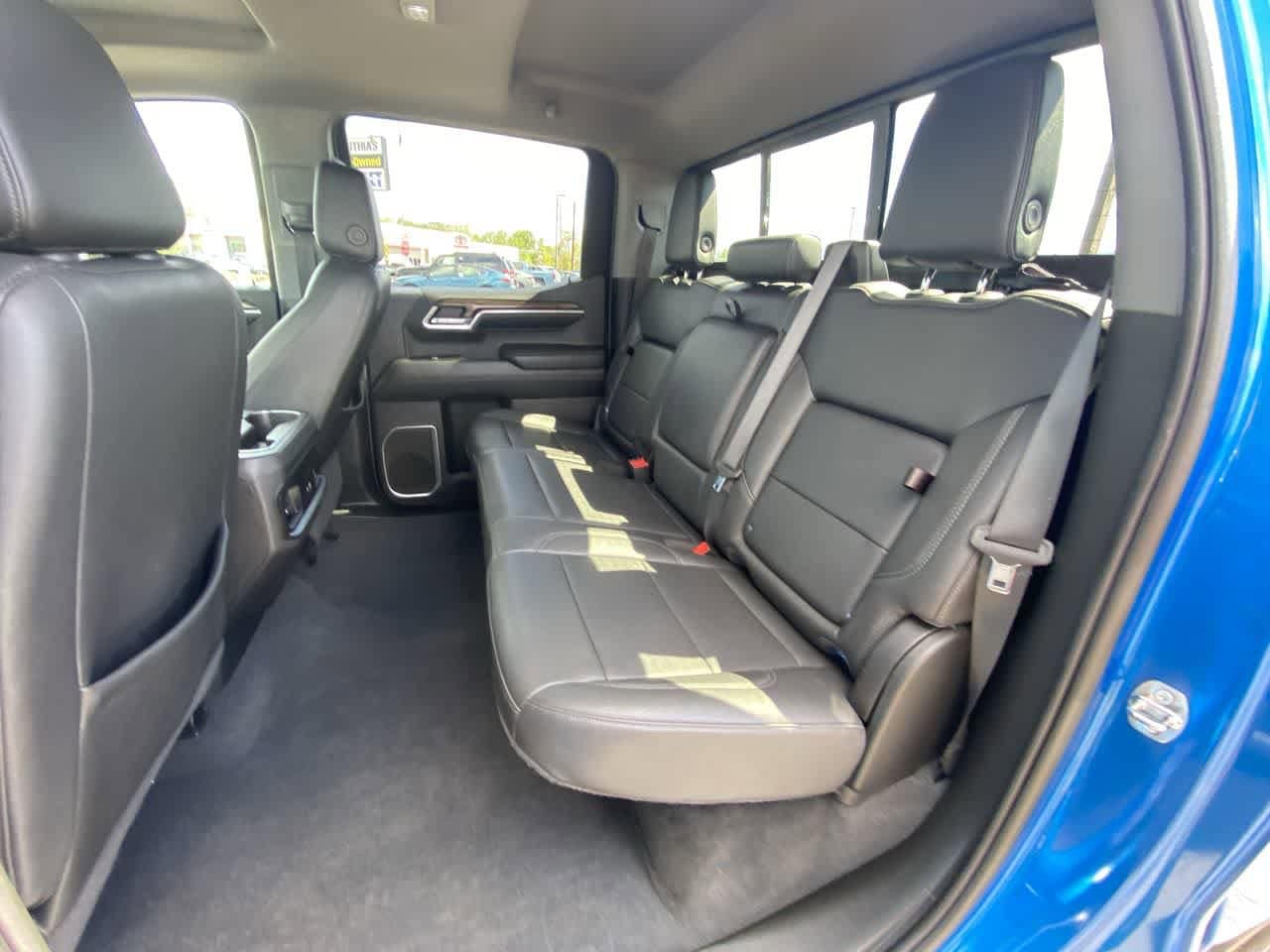 Thumbnail: 2022 Chevrolet Silverado 1500 - 22