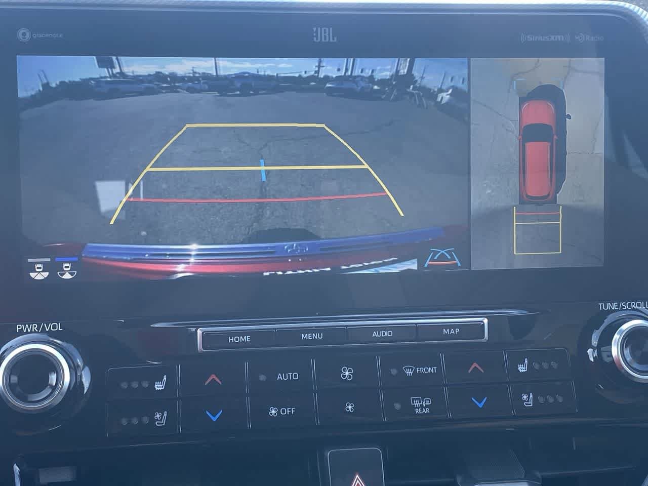 Thumbnail: 2021 Toyota Highlander - 17