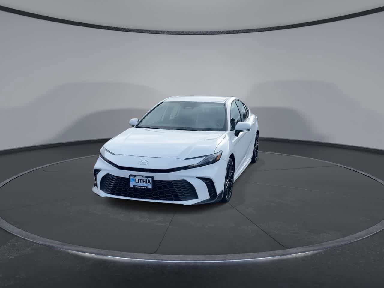 Thumbnail: 2025 Toyota Camry - 4