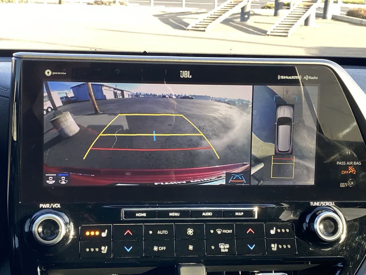 Thumbnail: 2020 Toyota Highlander - 17