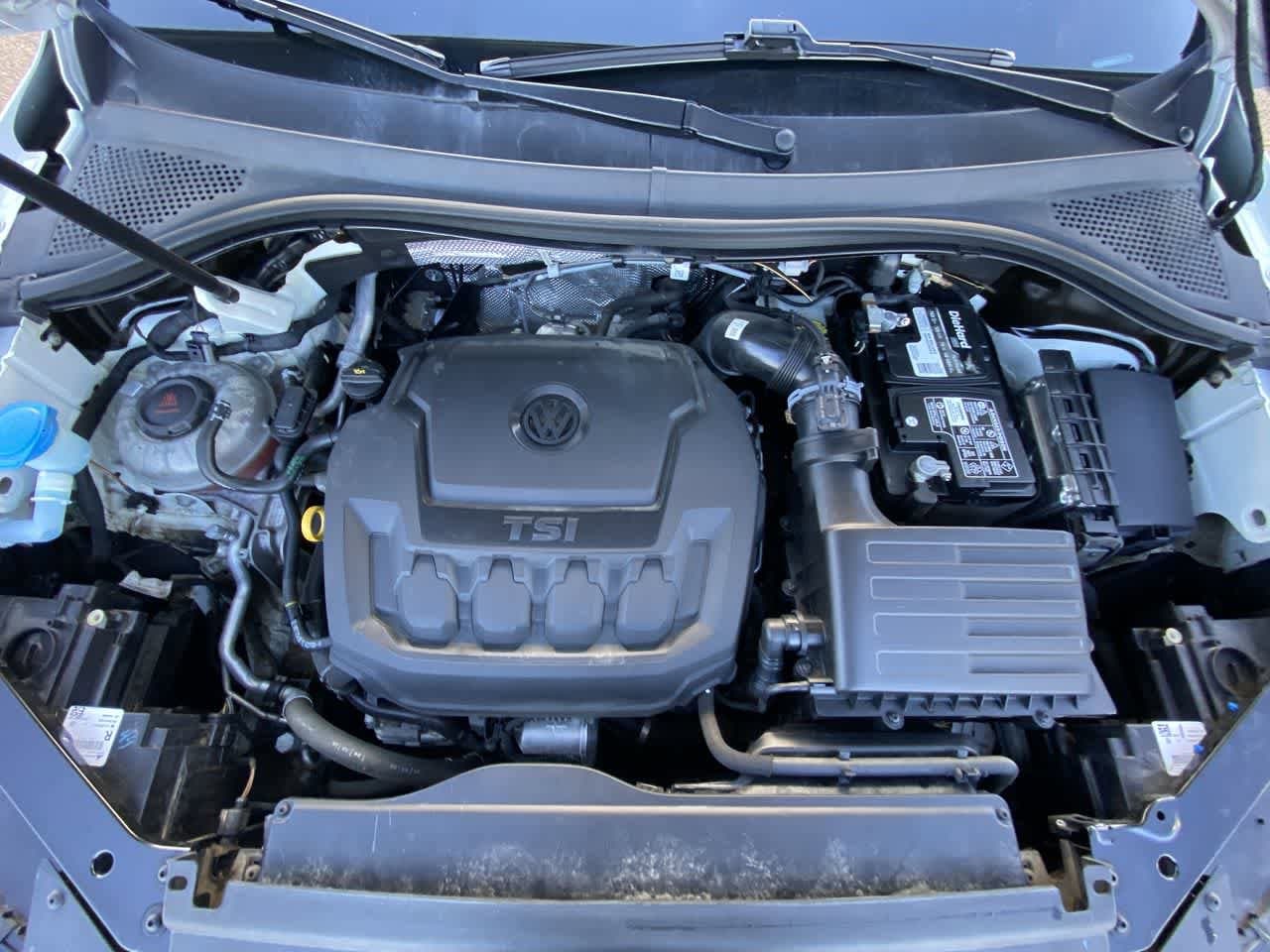 Thumbnail: 2022 Volkswagen Tiguan - 25