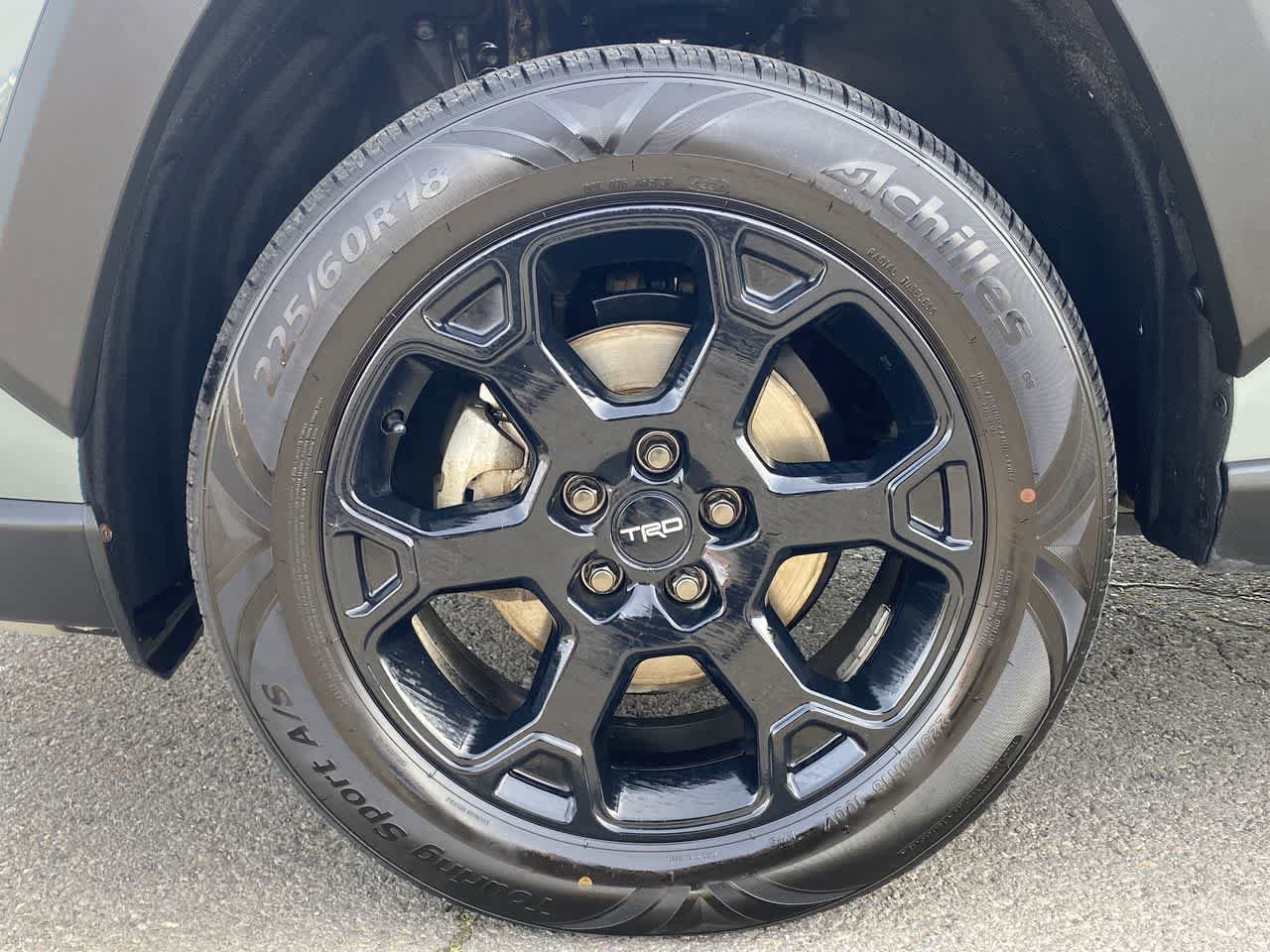 Thumbnail: 2021 Toyota RAV4 - 10