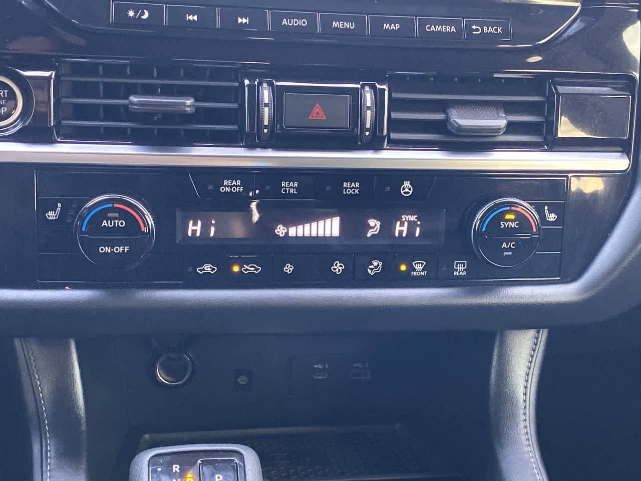 Thumbnail: 2023 Nissan Pathfinder - 18