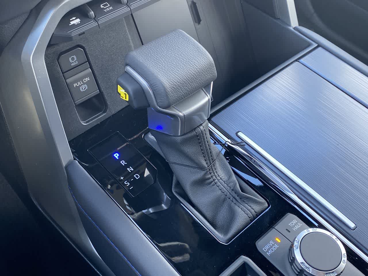 Thumbnail: 2025 Toyota Tundra - 19