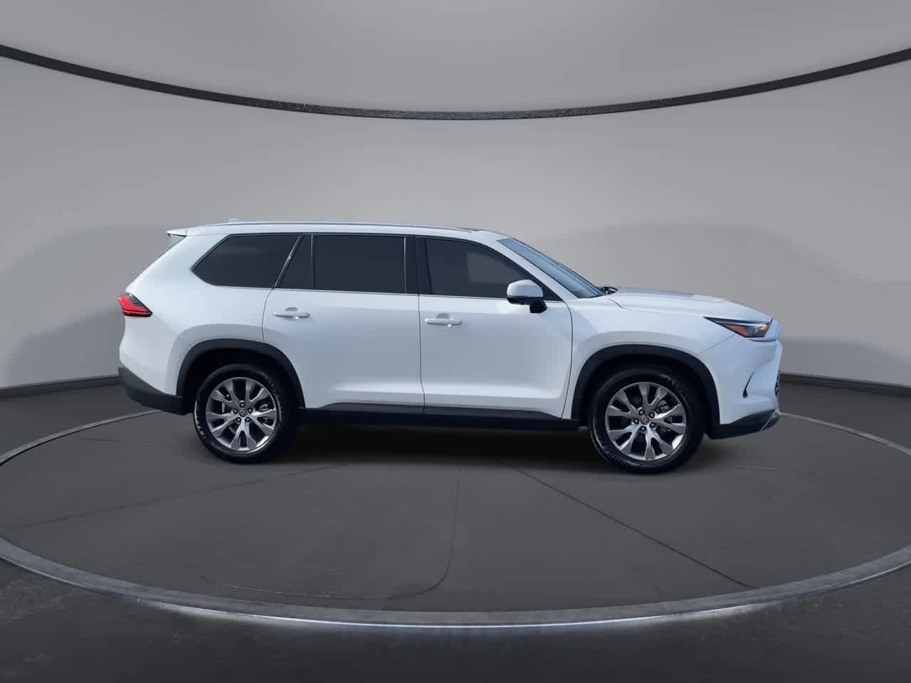 Thumbnail: 2024 Toyota Grand Highlander - 9