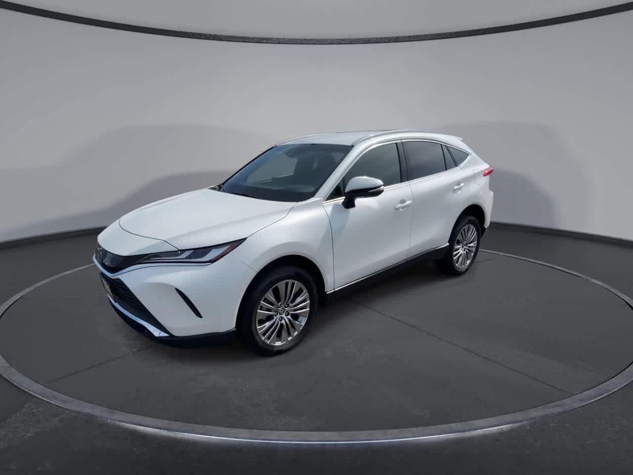 Thumbnail: 2021 Toyota Venza - 4