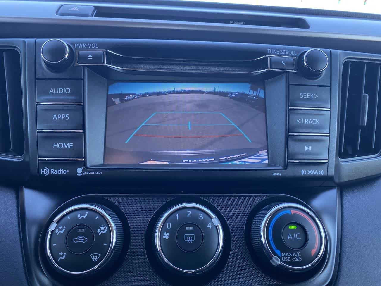 Thumbnail: 2016 Toyota RAV4 - 17