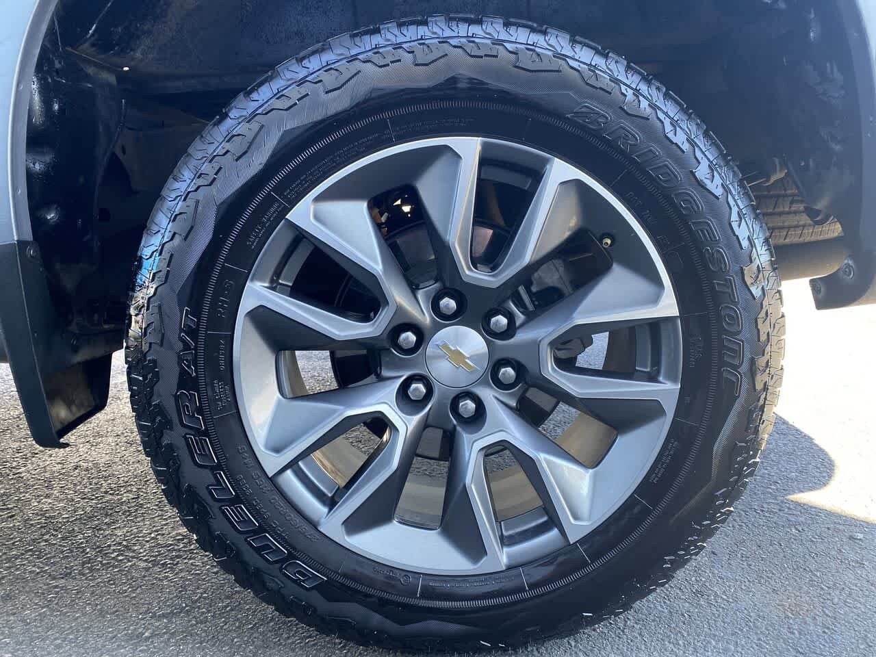 Thumbnail: 2025 Chevrolet Silverado 1500 - 10