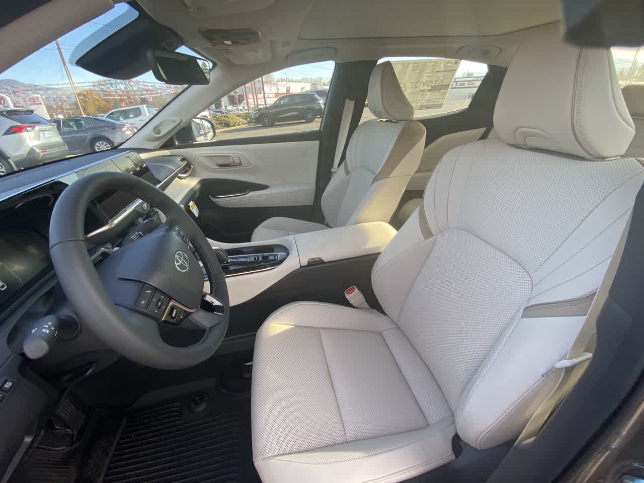 Thumbnail: 2026 Toyota Crown - 11