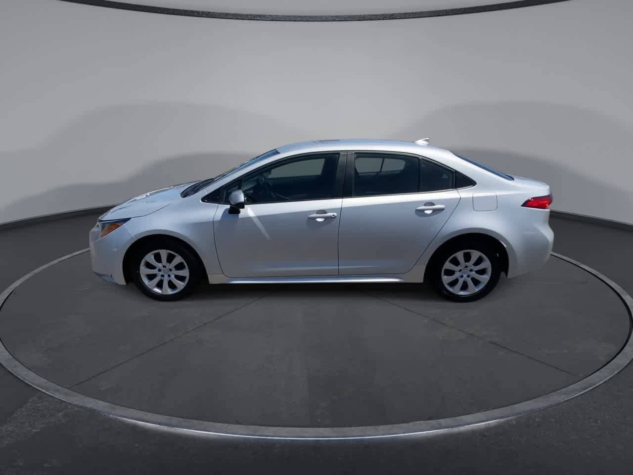 Thumbnail: 2024 Toyota Corolla - 5
