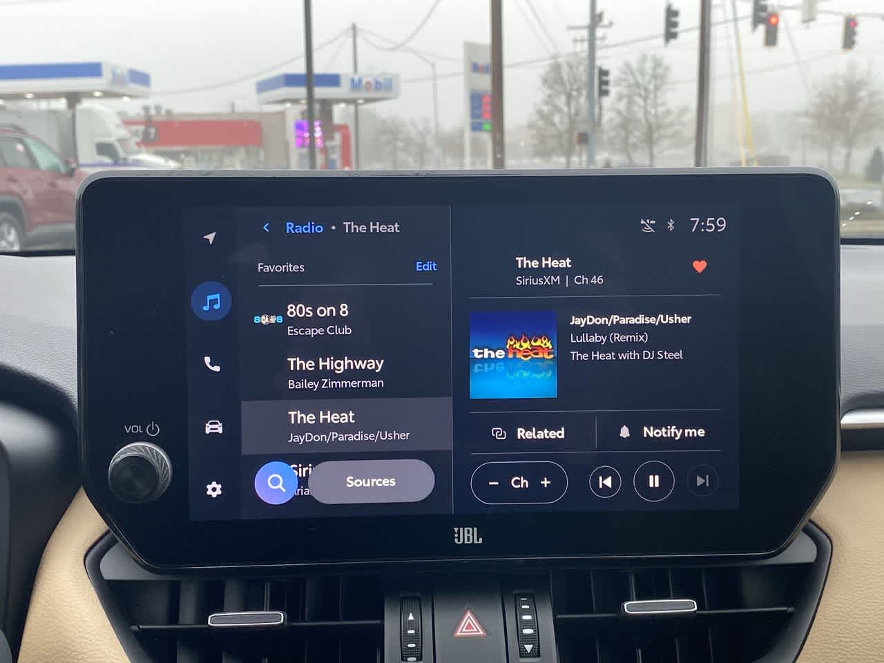 Thumbnail: 2025 Toyota RAV4 - 16