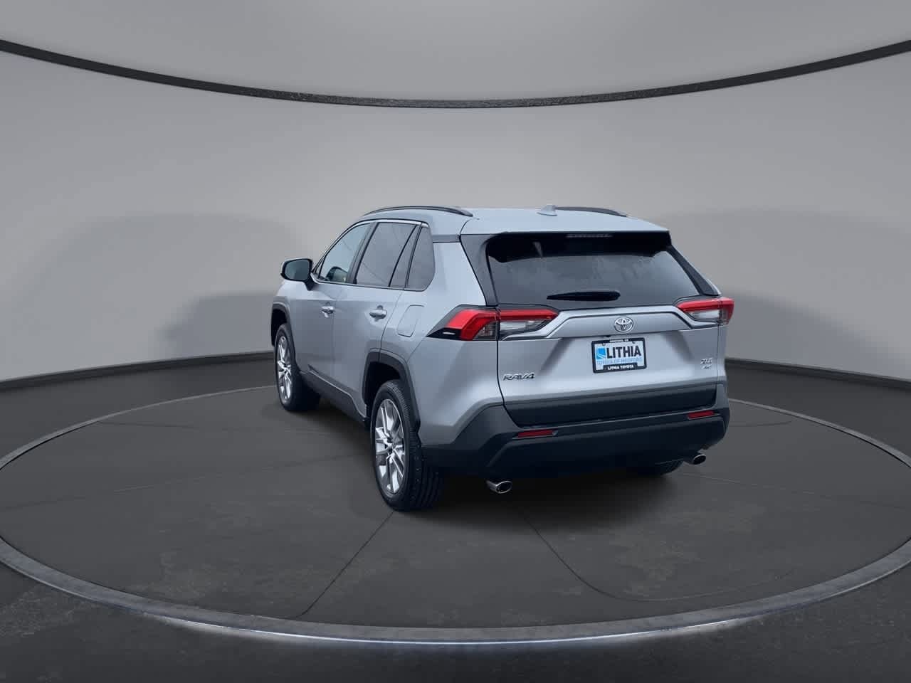 Thumbnail: 2025 Toyota RAV4 - 7