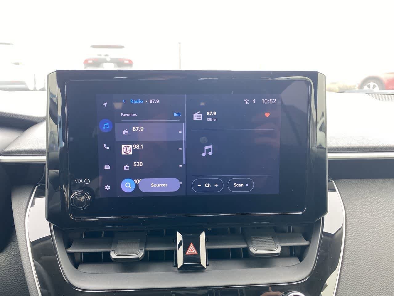 Thumbnail: 2023 Toyota Corolla - 16