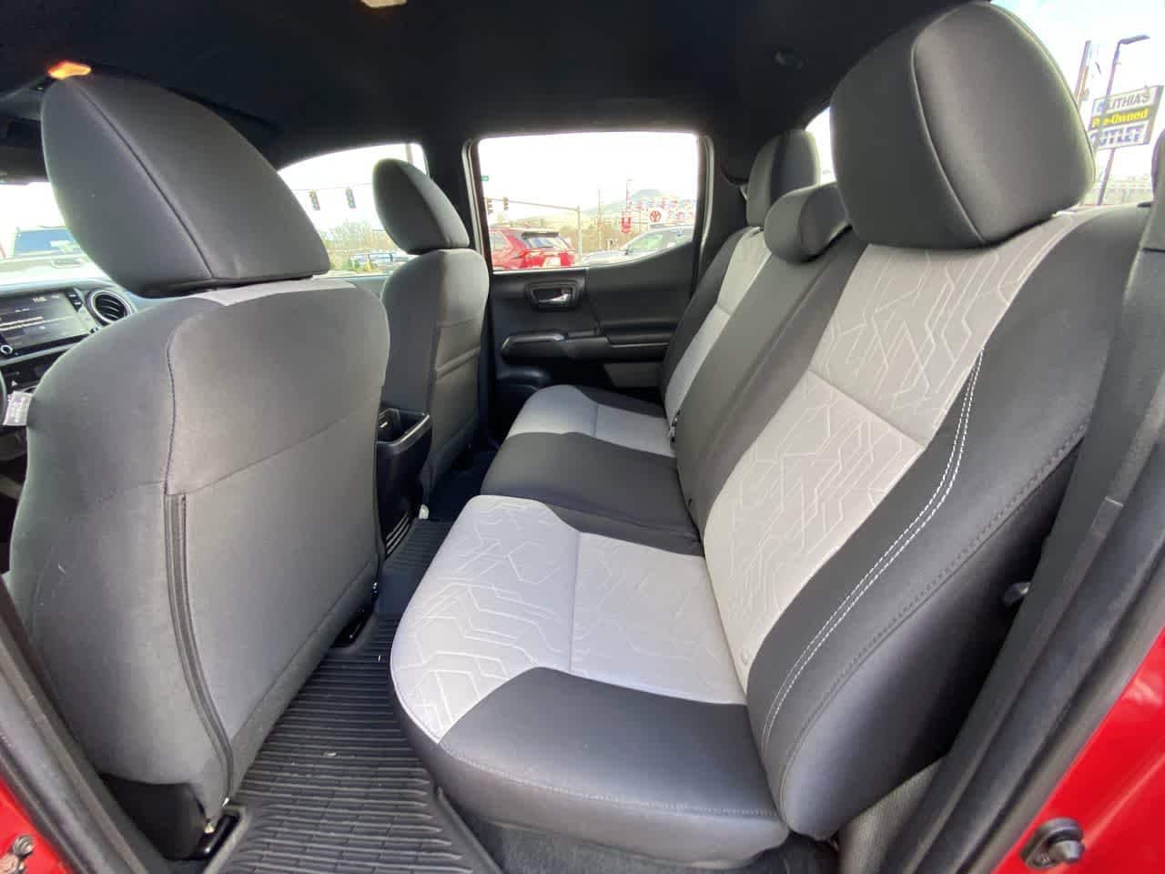 Thumbnail: 2022 Toyota Tacoma - 21