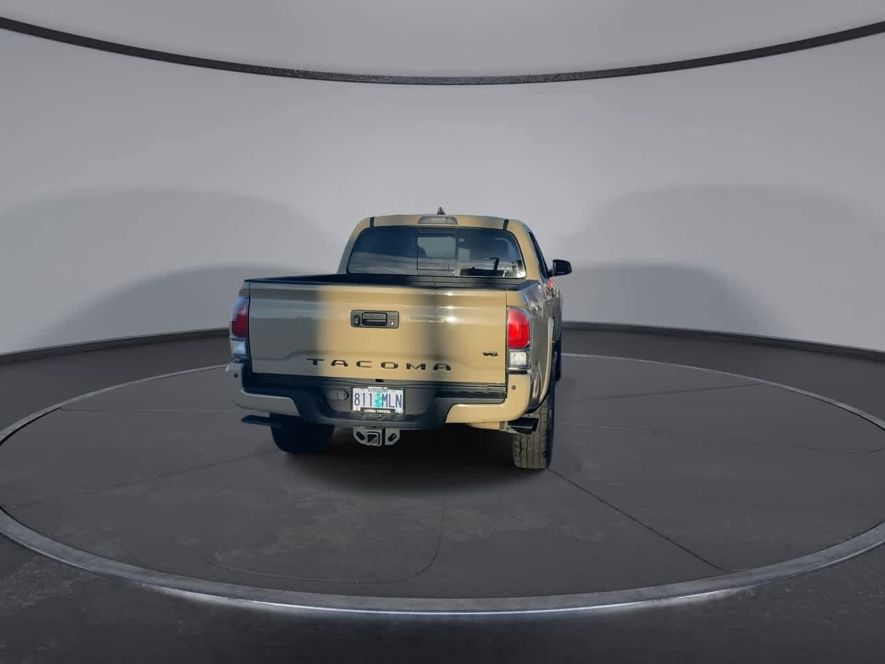Thumbnail: 2020 Toyota Tacoma - 7