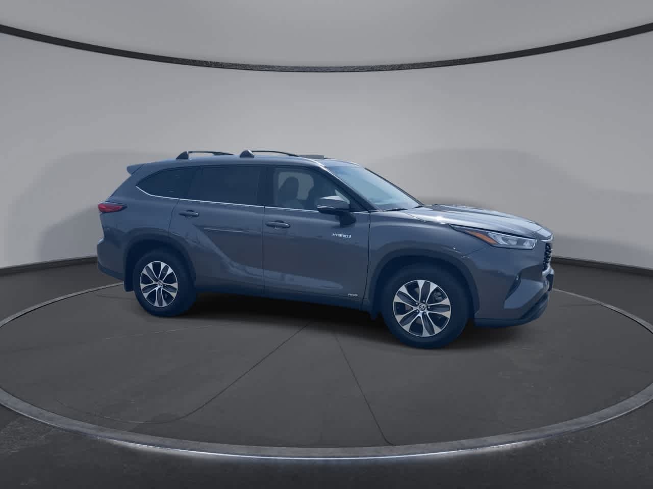 Thumbnail: 2020 Toyota Highlander - 3