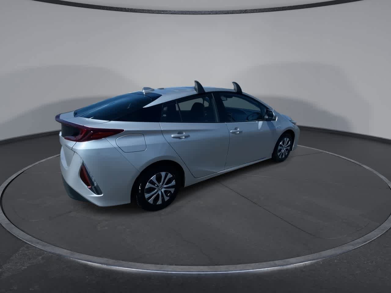 Thumbnail: 2022 Toyota Prius Prime - 8